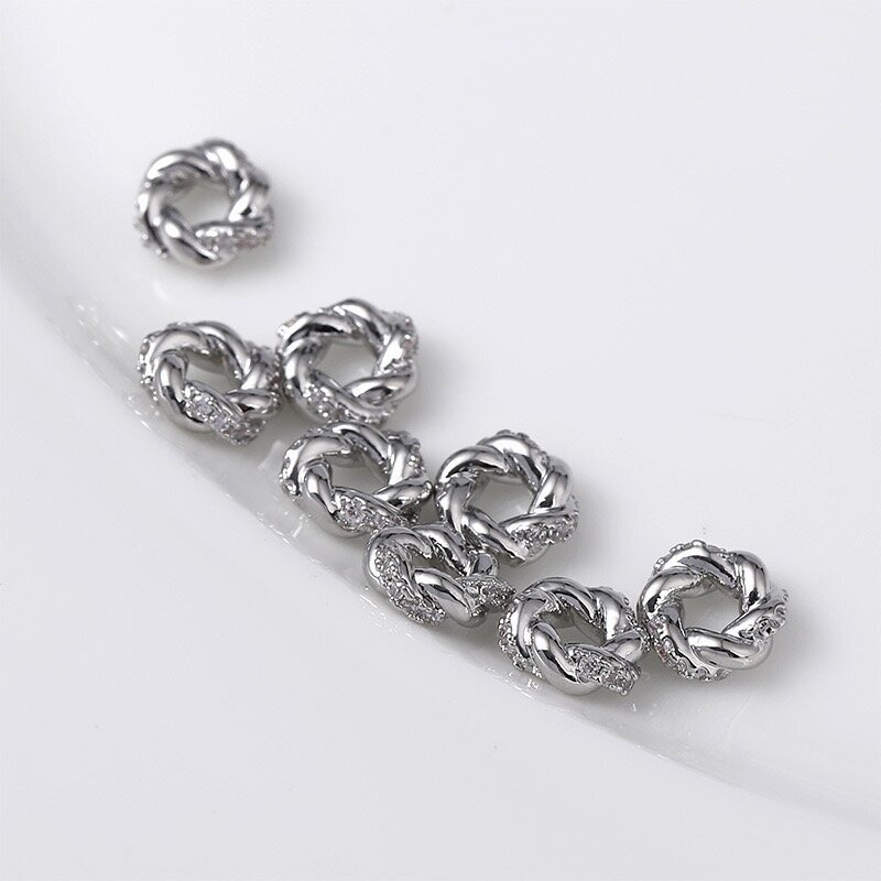 3x8mm platinos sp. nerūdijančio plieno intarpas su cirkoniais, 1vnt.