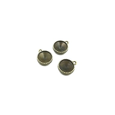 20x17mm žalvario sp. rėmelis 13,9mm kabošonui, 4vnt. 20x17mm žalvario sp. rėmelis 13,9mm kabošonui, 4vnt.
