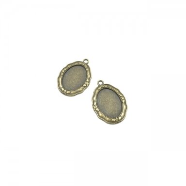 38x27mm žalvario sp. rėmelis 25x18mm kabošonui, 3vnt. 38x27mm žalvario sp. rėmelis 25x18mm kabošonui, 3vnt.