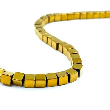 4x4mm 18k aukso sp. kubo formos hematitas, 40cm juosta 4x4mm 18k aukso sp. kubo formos hematitas, 40cm juosta
