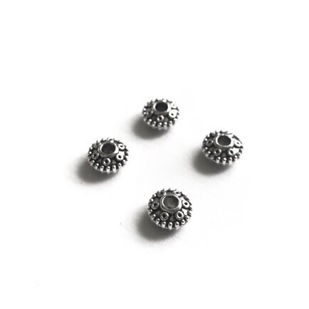 4x8mm sidabro sp. intarpai, 24vnt.