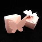 59x59x37mm rožinės sp. popierinė dėžutė su drugeliu, 1vnt.