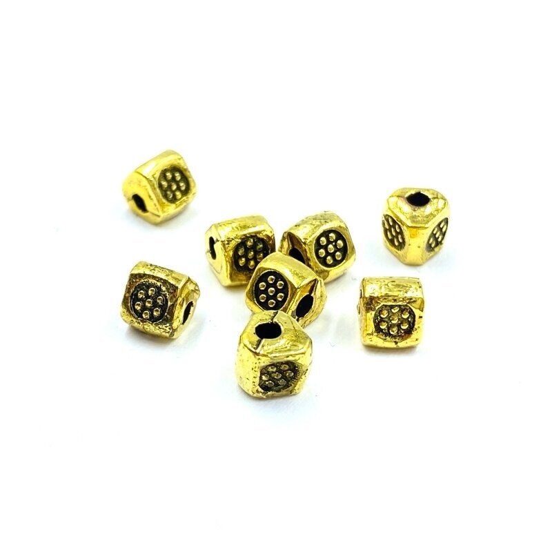 5x5mm aukso sp. intarpai, 37vnt.