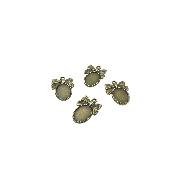 24x18mm žalvario sp. rėmelis 14,2x10mm kabošonui, 9vnt.