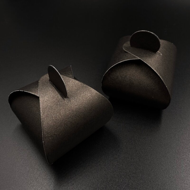 66x66x50mm rudos sp. popierinė dėžutė, 1vnt. 66x66x50mm rudos sp. popierinė dėžutė, 1vnt.