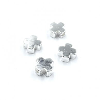 6mm sidabro sp. nerūdijančio plieno intarpas pliusas, 4vnt. 6mm sidabro sp. nerūdijančio plieno intarpas pliusas, 4vnt.