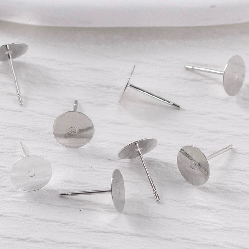 8mm platinos sp. nerūdijančio plieno auskarų įvėrimai, 4vnt. 8mm platinos sp. nerūdijančio plieno auskarų įvėrimai, 4vnt.