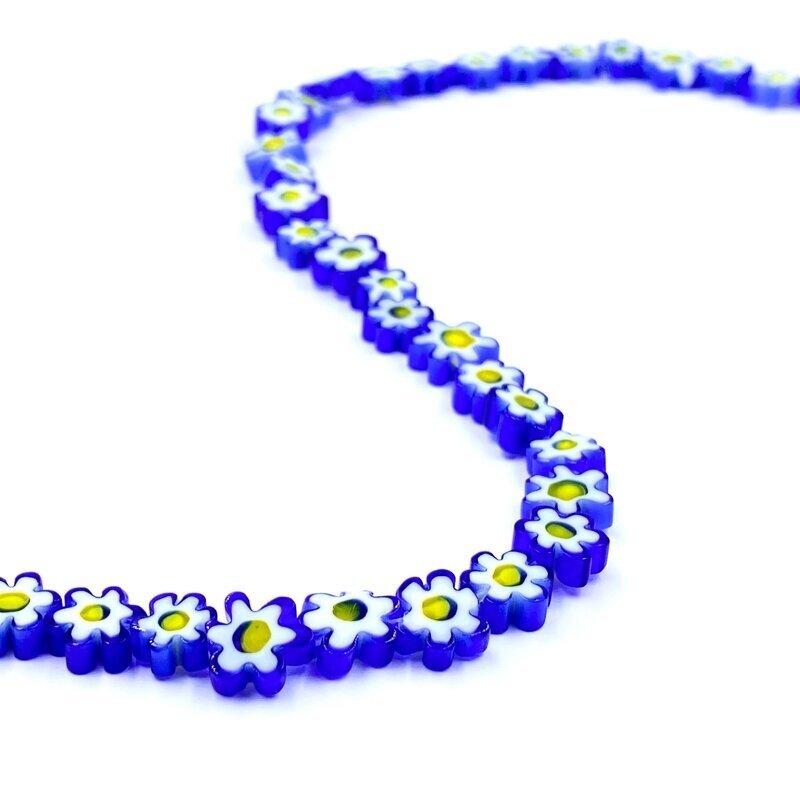 7mm mėlynos sp. gėlės formos murano stiklo karoliukai, 40cm juosta