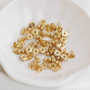 7x8mm 14k aukso sp. nerūdijančio plieno auskarų fiksatoriai, 10vnt. 7x8mm 14k aukso sp. nerūdijančio plieno auskarų fiksatoriai, 10vnt.
