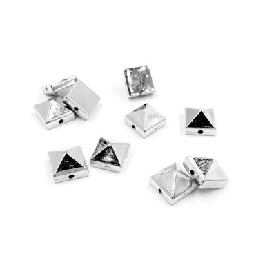 8x5mm nikelio sp. prisiuvamos plastiko kniedės, 10g (apie 44vnt.)