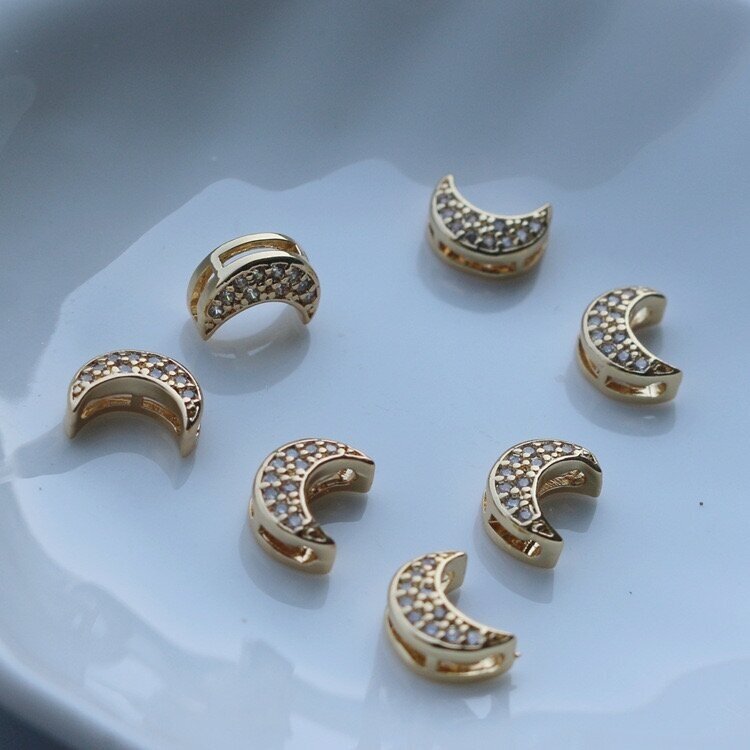 8x6mm 14k aukso sp. nerūdijančio plieno intarpas mėnulis, 1vnt. 8x6mm 14k aukso sp. nerūdijančio plieno intarpas mėnulis, 1vnt.