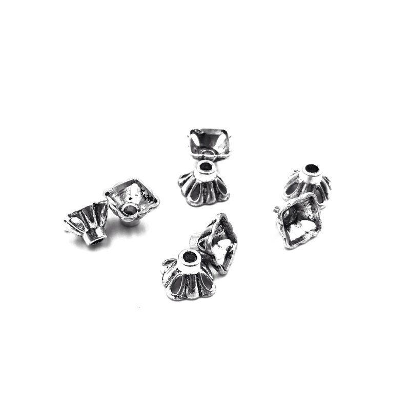 8x5mm sidabro sp. kepurėlės, 46vnt. 8x5mm sidabro sp. kepurėlės, 46vnt.
