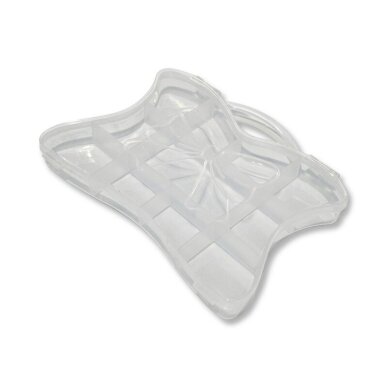 Plastikinė dėžutė, lagaminėlio formos, skaidrios sp. 11 skyrių, 1vnt. Plastikinė dėžutė, lagaminėlio formos, skaidrios sp. 11 skyrių, 1vnt.