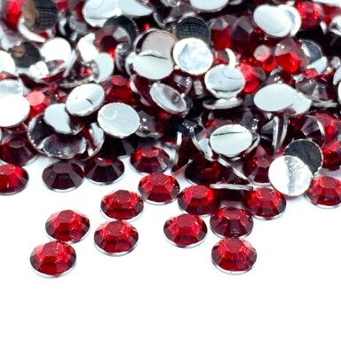 SS20(4,6-4,8mm) raudonos sp. ne hotfix plastiko kristalai, ±360vnt.