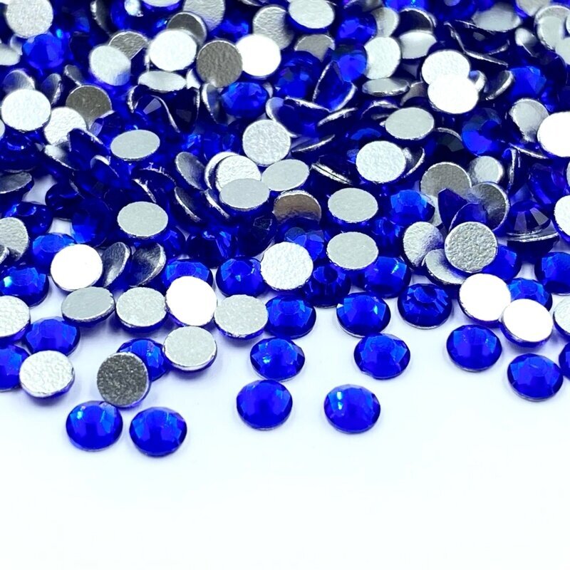 SS8 (2,4-2,5mm) mėlynos sp. ne hotfix stiklo kristalai, ±720vnt.